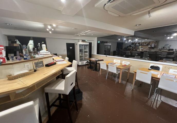 【台東区】千駄木駅徒歩3分/駅至近/内装美麗/路面/ネパール料理居抜き物件/約16.71坪